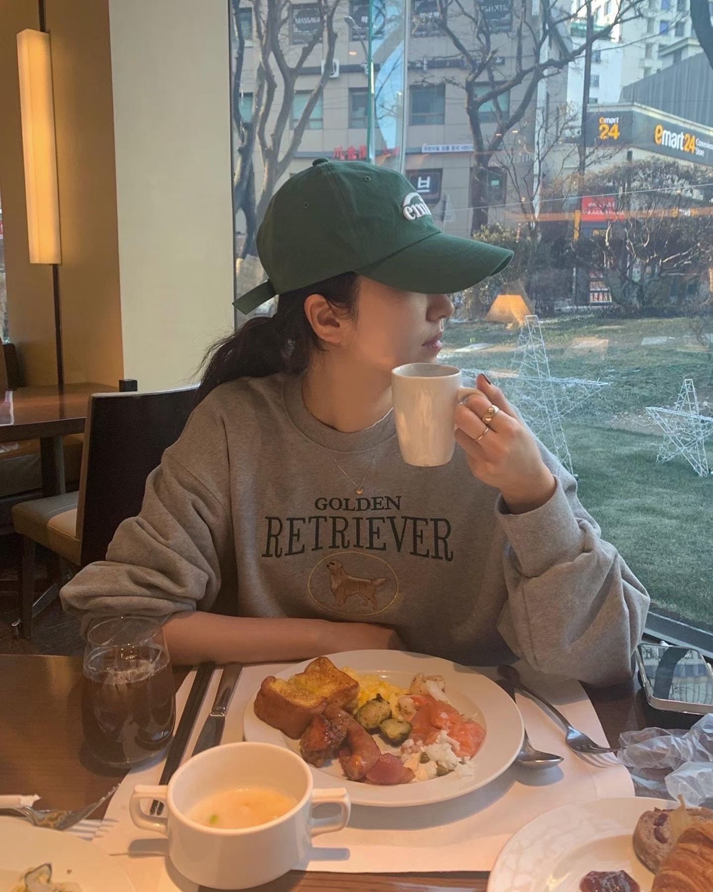 FREELOVE東大門㊣實拍女裝新品人氣時尚25秋冬推薦熱賣衛衣FREELOVE衛衣