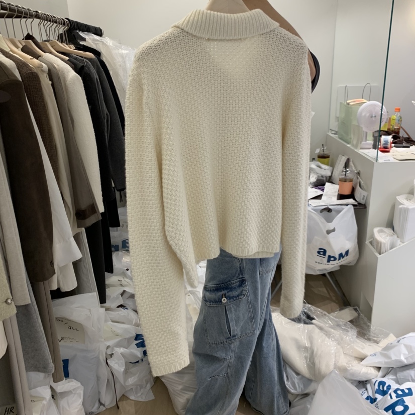 ANDYOUBROWN東大門㊣直郵女士新品時尚職業推薦真品熱賣針織衫ANDYOUBROWN針織衫
