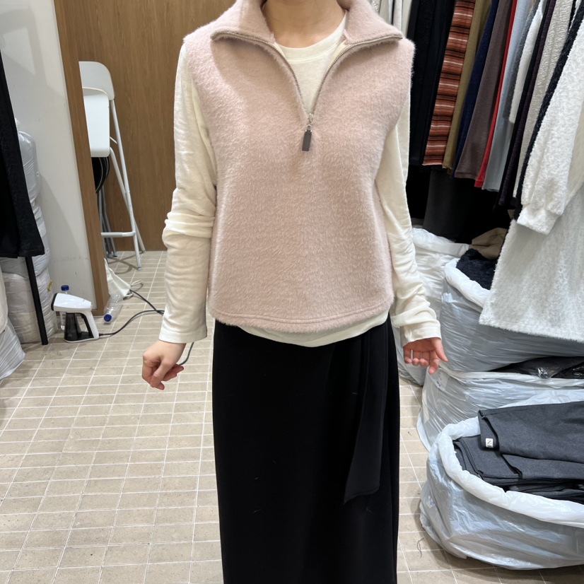 LOFN東大門㊣代購女士新款真品推薦25秋冬吊帶背心不含內搭LOFN吊帶/背心圖色1