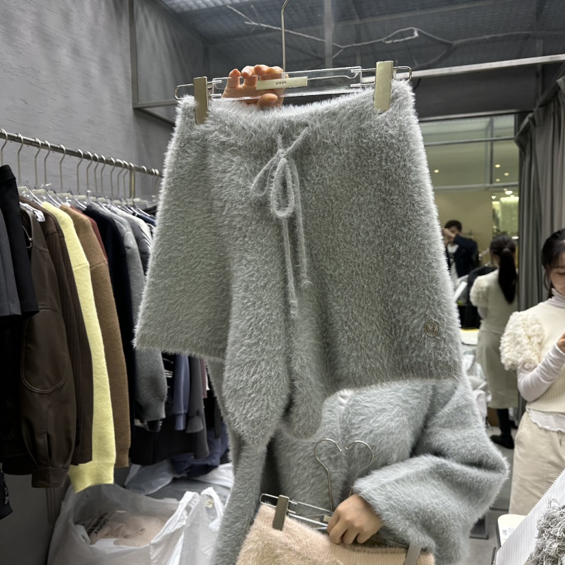 UOOV韓國代購㊣女裝新款休閑推薦熱賣人氣職業25秋冬真品短褲UOOV短褲圖色1淺灰色