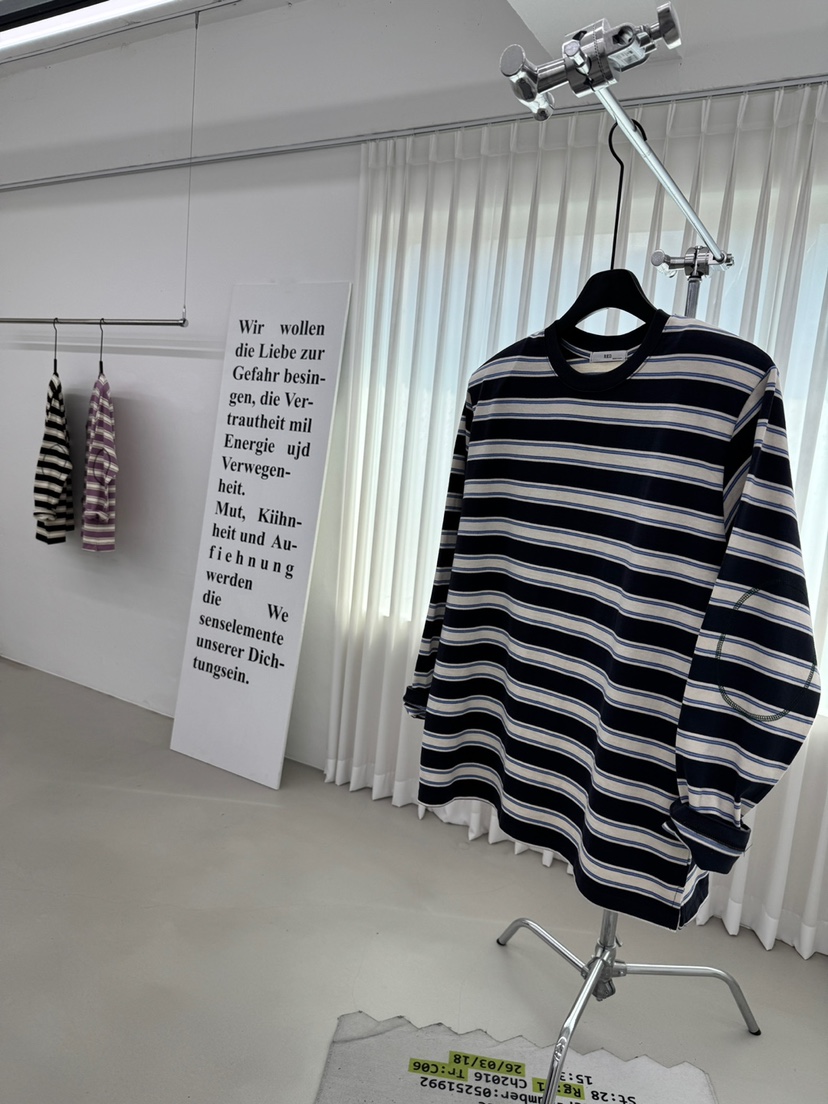 RED-A東大門㊣實拍女裝新品真品25秋冬人氣熱賣休閑長袖T恤RED-A長袖T恤圖色3