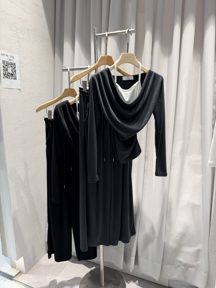 CLOTH東大門㊣實拍女裝新品時尚推薦真品休閑職業人氣套裝套裝CLOTH套裝