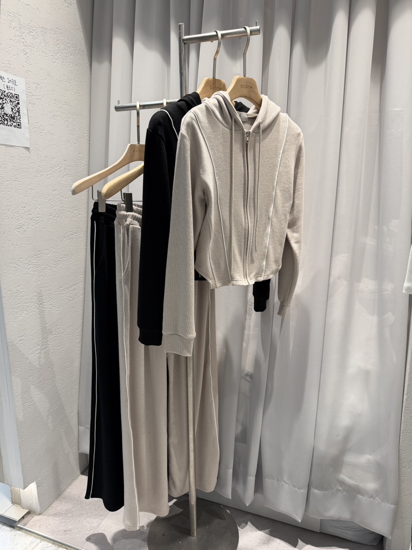 CLOTH韓國直郵㊣女士新品人氣時尚休閑推薦職業套裝套裝兜帽CLOTH套裝