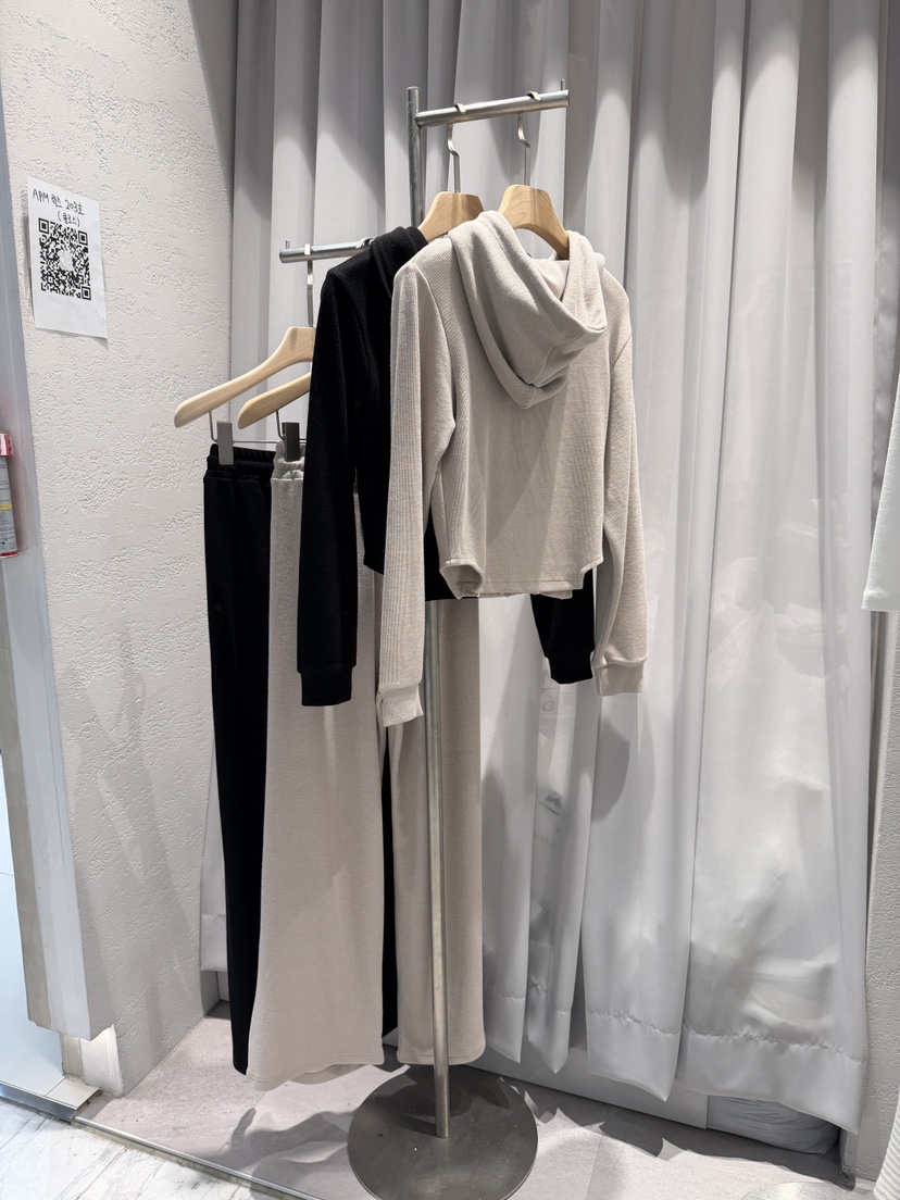CLOTH韓國直郵㊣女士新品人氣時尚休閑推薦職業套裝套裝兜帽CLOTH套裝
