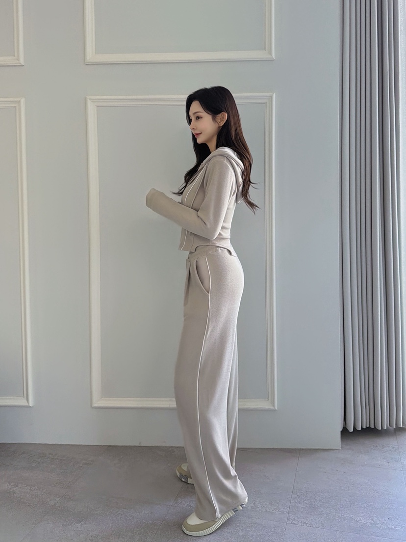 CLOTH韓國直郵㊣女士新品人氣時尚休閑推薦職業套裝套裝兜帽CLOTH套裝