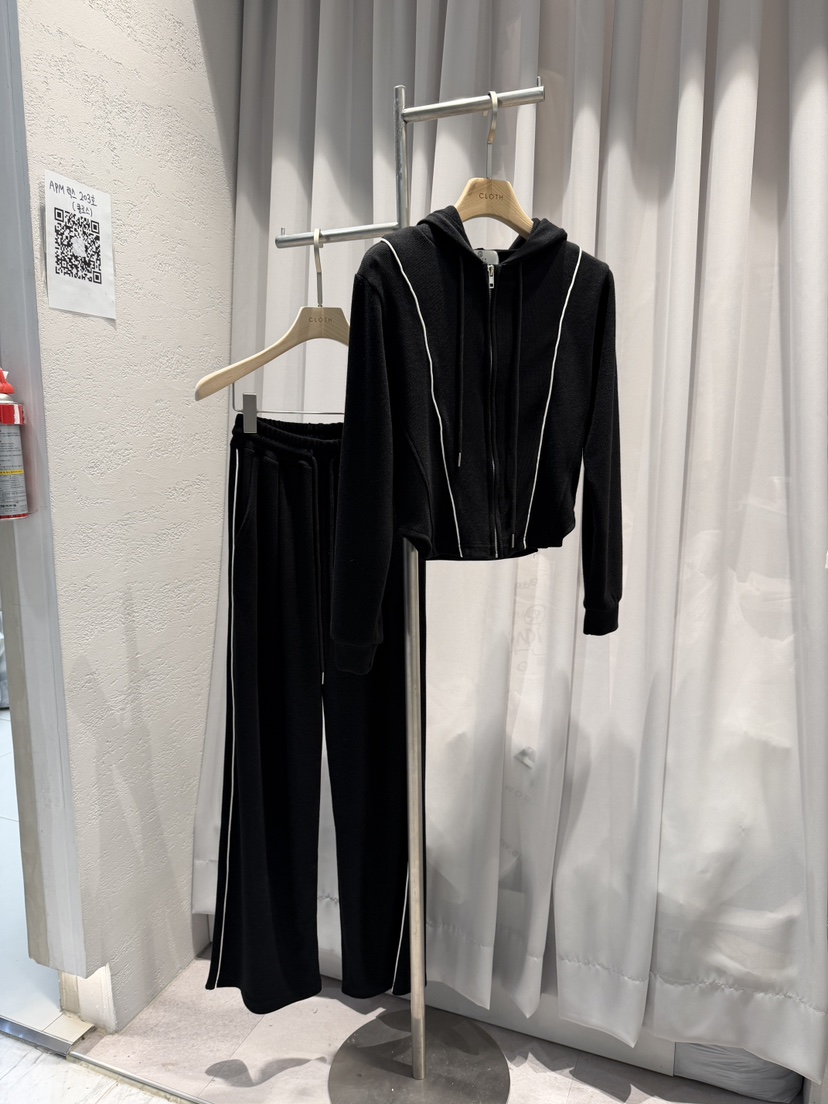 CLOTH韓國直郵㊣女士新品人氣時尚休閑推薦職業套裝套裝兜帽CLOTH套裝圖色2