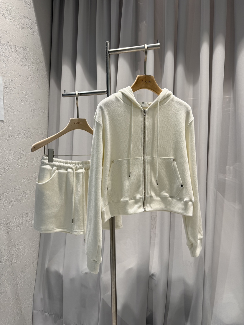 CLOTH韓國直郵㊣女裝新款推薦時尚25秋冬職業真品套裝套裝連帽CLOTH套裝圖色1