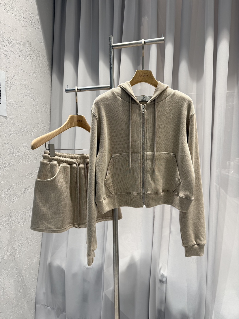 CLOTH韓國直郵㊣女裝新款推薦時尚25秋冬職業真品套裝套裝連帽CLOTH套裝圖色2