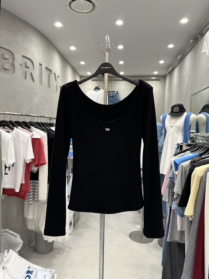 CELEBRITY-A東大門㊣實拍女士新品時尚推薦職業人氣長袖T恤CELEBRITY-A長袖T恤圖色4