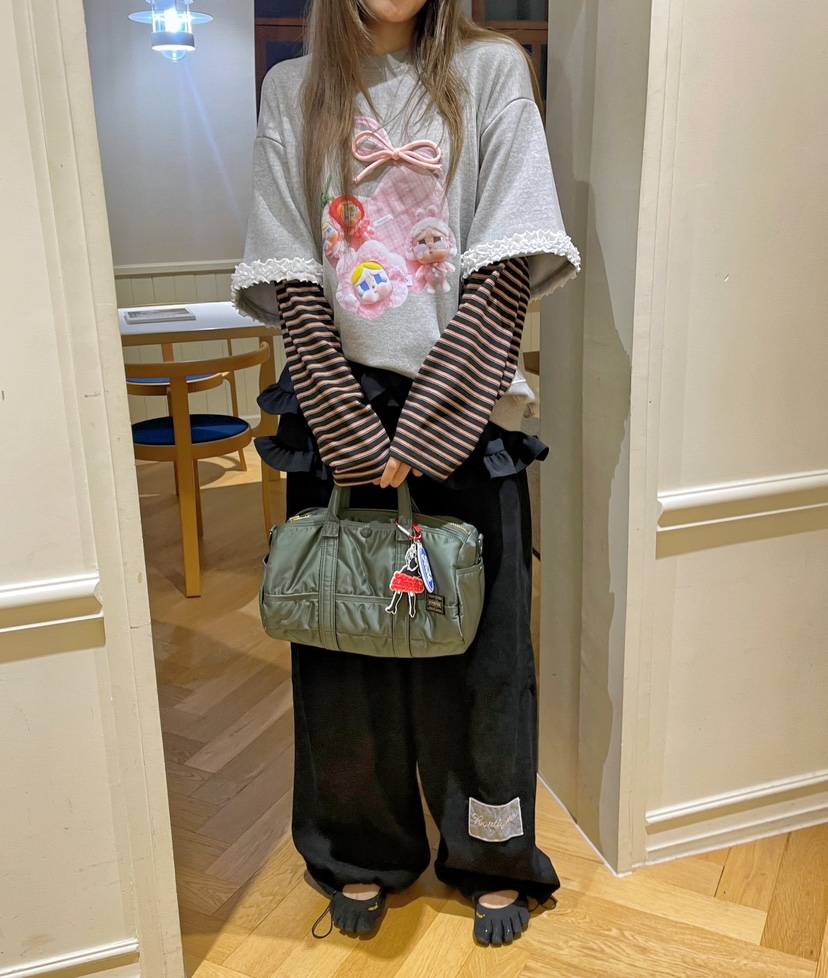 BOUTIQUE-L韓國代購㊣女裝新品時尚人氣職業休閑熱賣推薦衛衣BOUTIQUE-L衛衣
