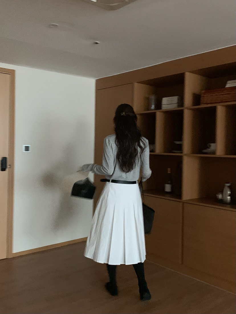 BLEECKER東大門㊣直郵女士新款熱賣時尚真品人氣半身裙中短裙BLEECKER半身裙/中短裙