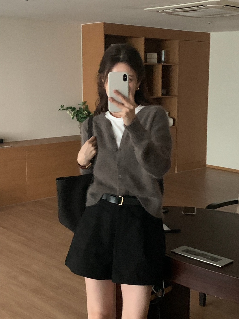BLEECKER東大門㊣實拍女士新品休閑熱賣時尚真品針織衫紐扣BLEECKER針織衫