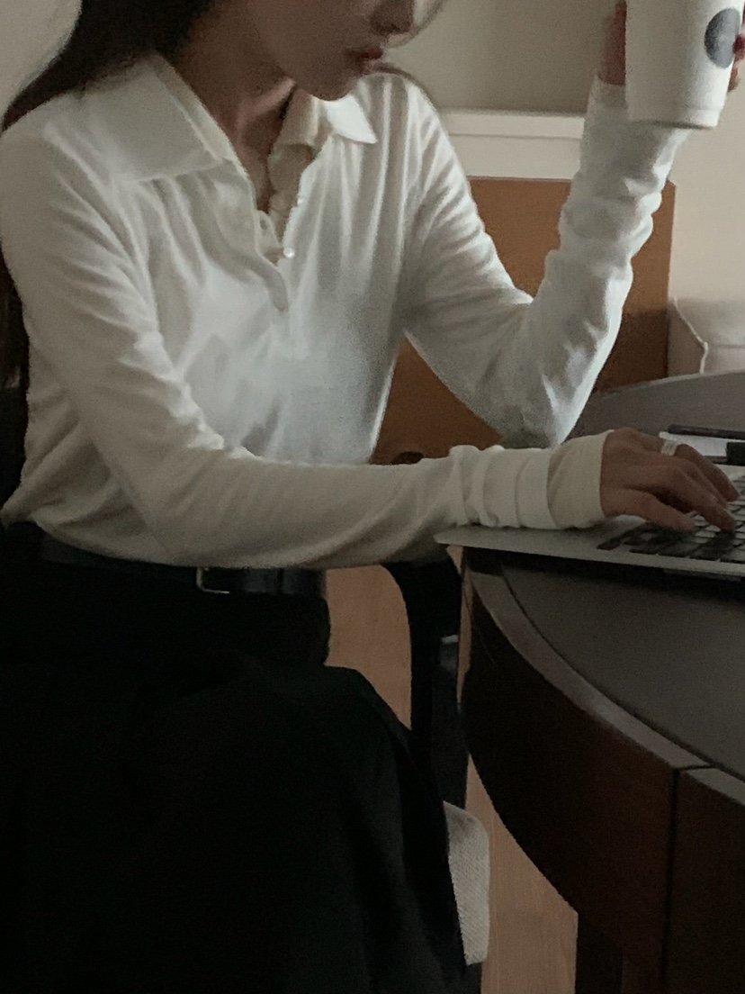 BLEECKER韓國直郵㊣女士新品人氣25秋冬時尚推薦職業長袖T恤BLEECKER長袖T恤