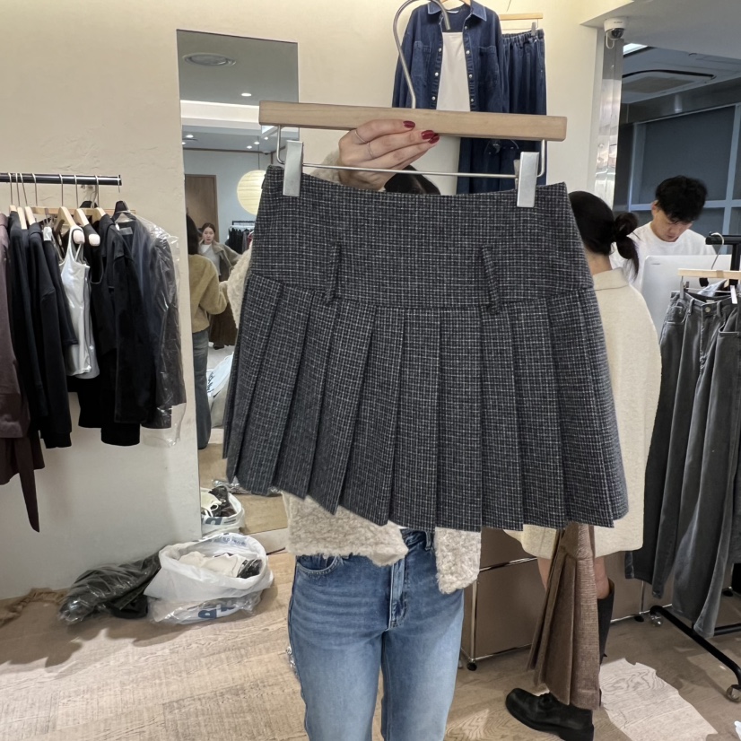 W AND J東大門㊣直郵女裝新品職業推薦時尚25秋冬人氣短裙W AND J短裙