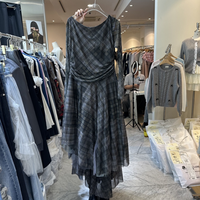 CHEAP-CHIC東大門㊣直郵女裝新品時尚連衣裙不含飾品格紋長款CHEAP-CHIC/CHARLES THE SECOND連衣裙圖色2