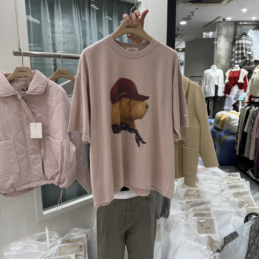 OURMOMENT東大門㊣直郵女士新品熱賣職業時尚人氣推薦休閑T恤OURMOMENTT恤圖色1