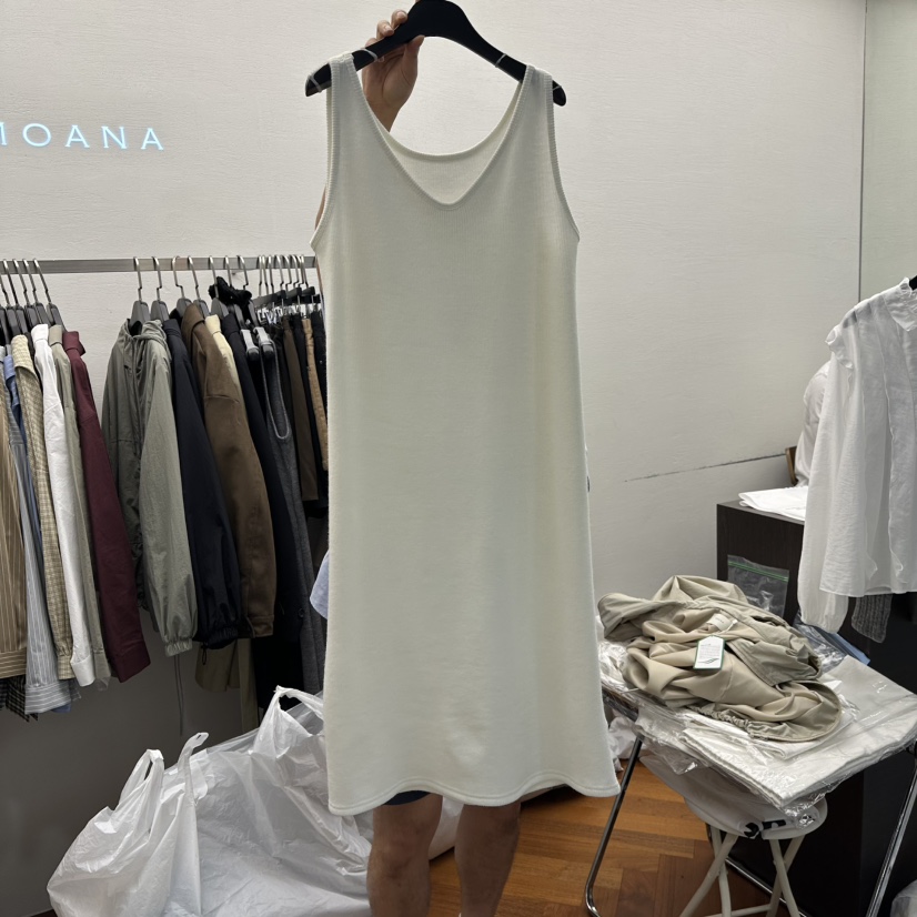MOANA韓國代購㊣女士新品熱賣推薦時尚真品25秋冬職業連衣裙MOANA連衣裙圖色1