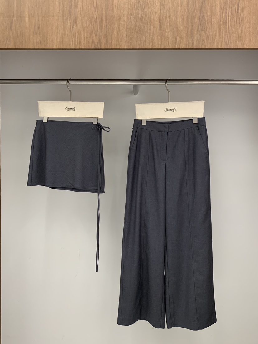 ONE MONE東大門㊣實拍女士新品25秋冬熱賣推薦時尚職業套裝ONE MONE套裝圖色1