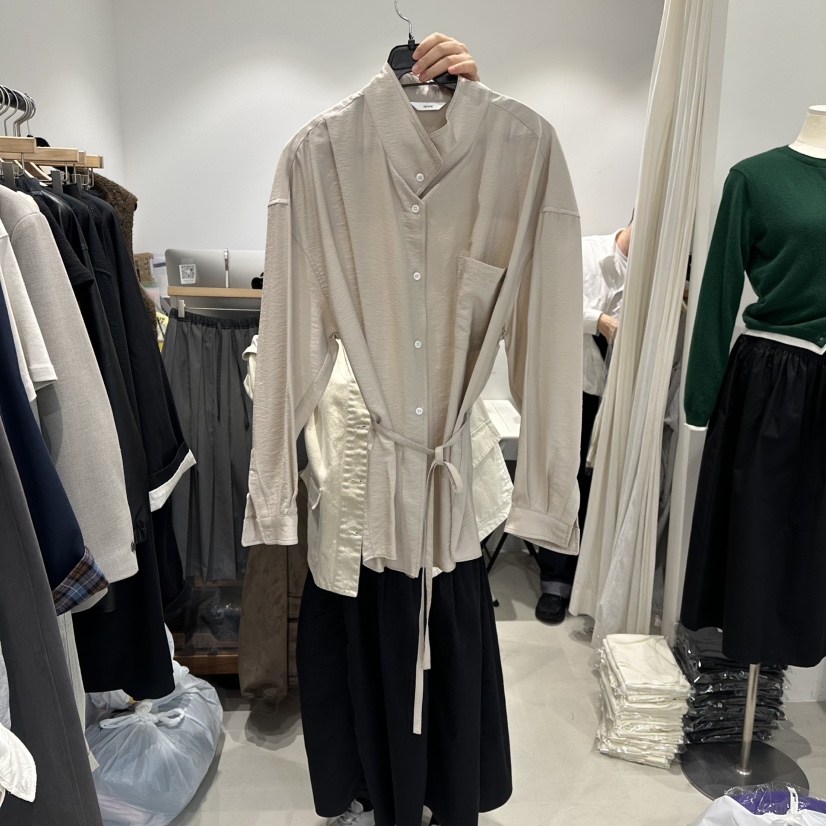 IRVINE東大門㊣直郵女裝新款休閑熱賣人氣真品時尚襯衫蕾絲衫IRVINE襯衫/蕾絲衫圖色2
