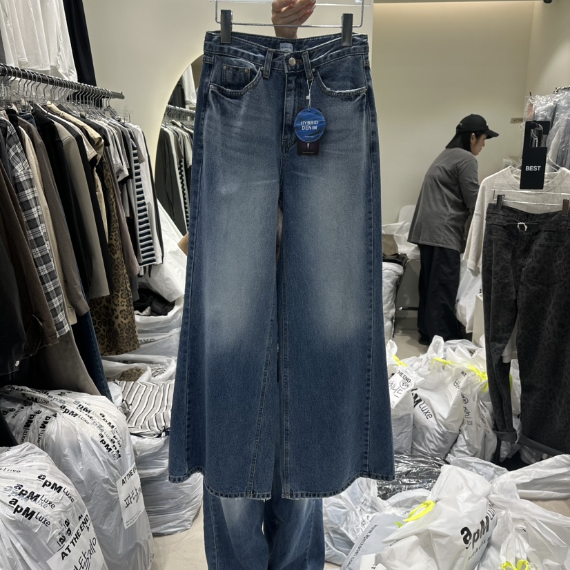 AT THE END東大門㊣直郵女裝新品職業25秋冬休閑熱賣牛仔褲AT THE END牛仔褲圖色1