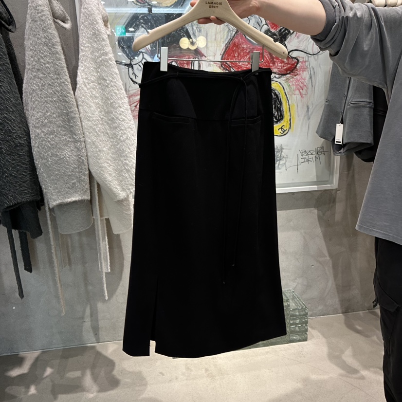 LAMAGIEPIE東大門㊣直郵女裝新款25秋冬真品熱賣推薦時尚長裙LAMAGIE GREY長裙圖色2黑色