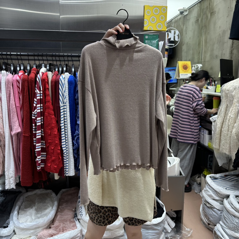 RUNWAY-런웨이韓國直郵㊣女裝新款職業25秋冬休閑推薦長袖T恤RUNWAY長袖T恤圖色2