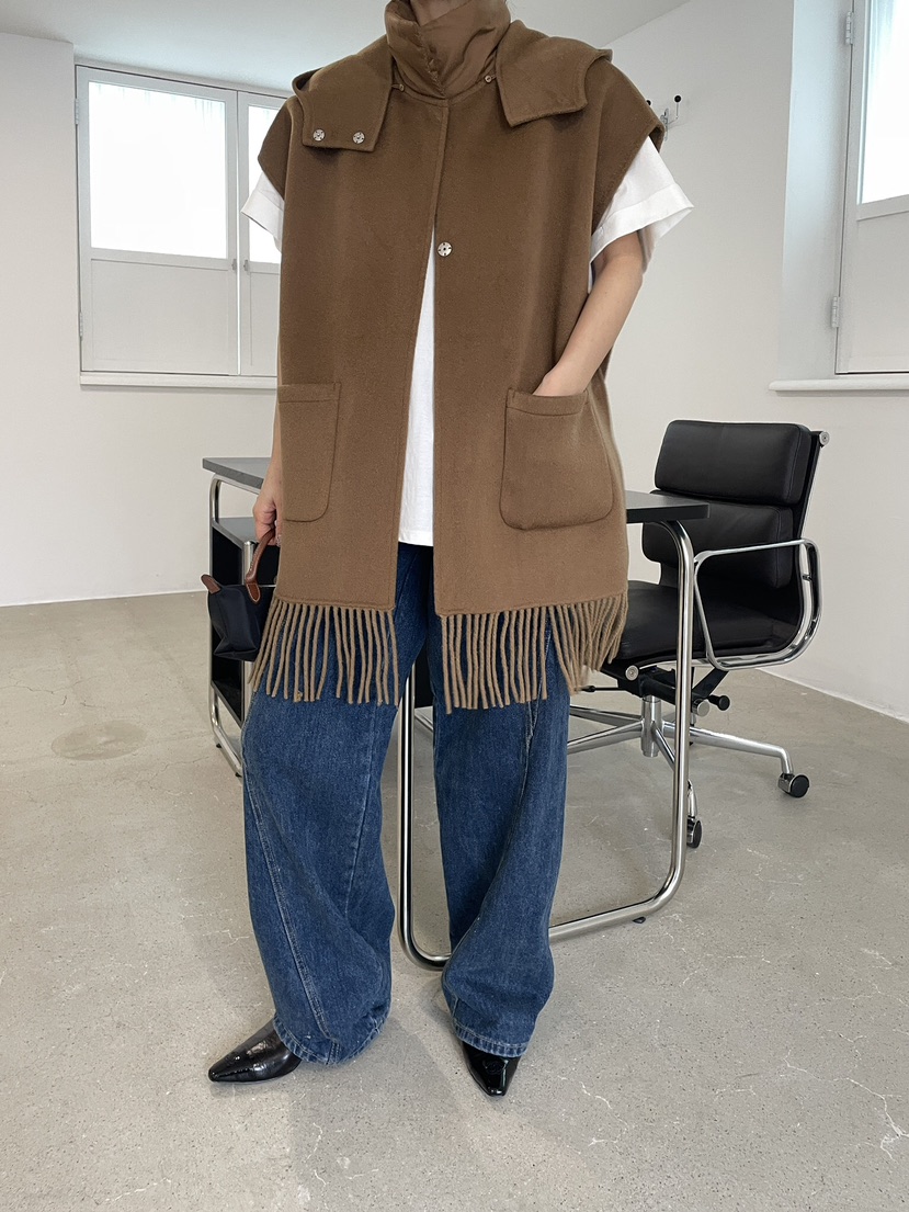 CHAHEE韓國代購㊣女士新品人氣25秋冬熱賣時尚馬甲斗篷連帽CHAHEE馬甲