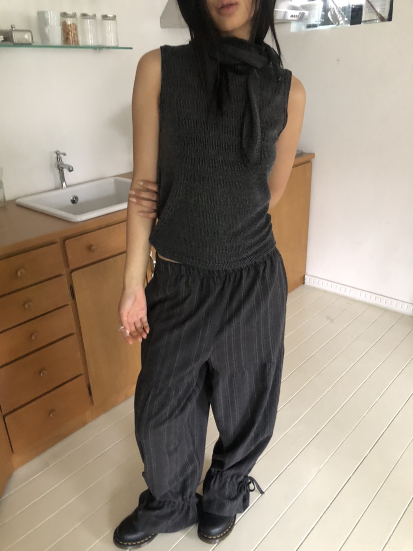FLASH東大門㊣直郵女裝新品職業真品時尚休閑25秋冬吊帶背心圍巾FLASH吊帶/背心