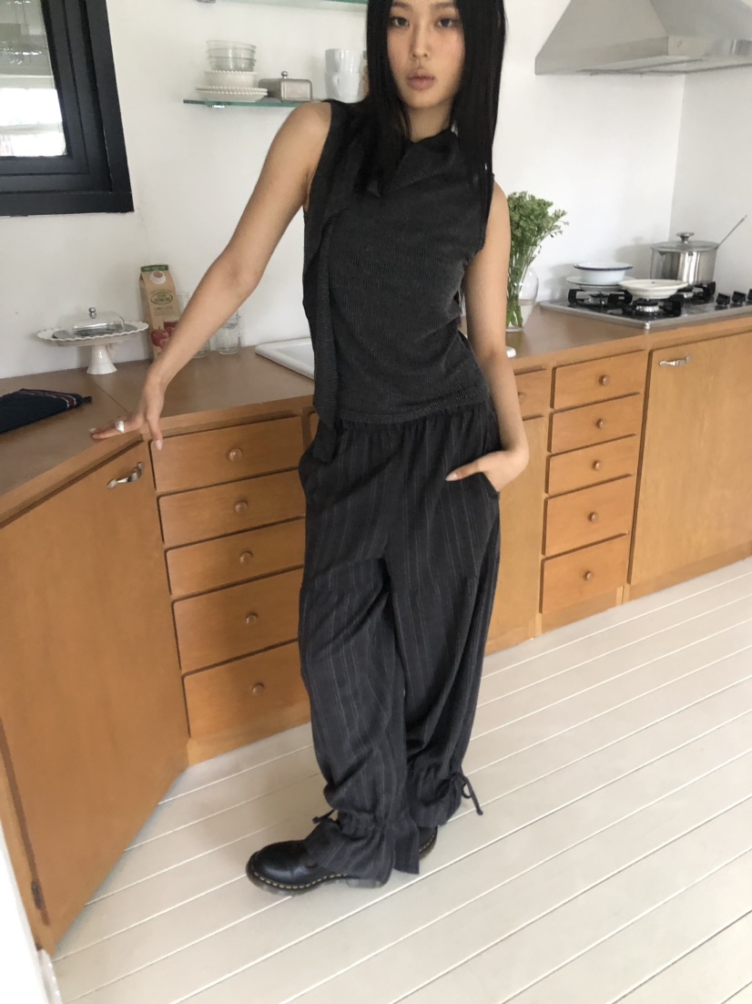 FLASH東大門㊣直郵女裝新品職業真品時尚休閑25秋冬吊帶背心圍巾FLASH吊帶/背心
