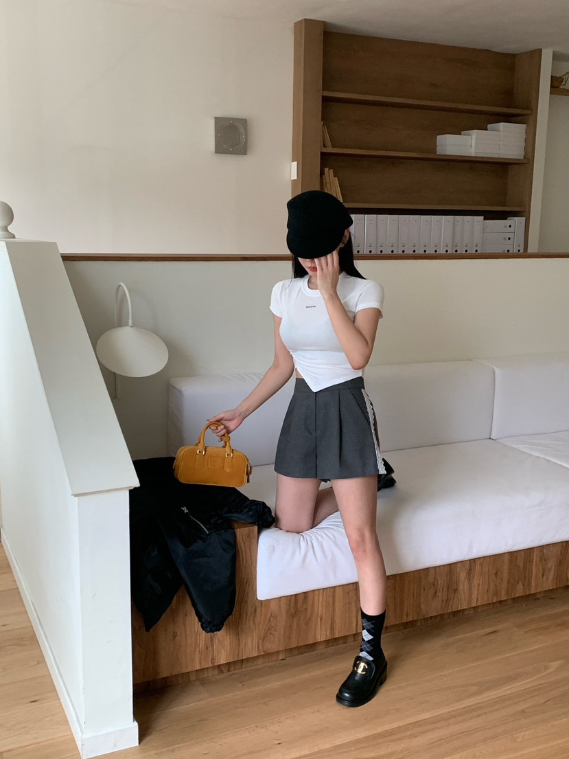 REVE CITE-L韓國直郵㊣女裝新款真品職業人氣短褲羊毛蕾絲REVE CITE短褲