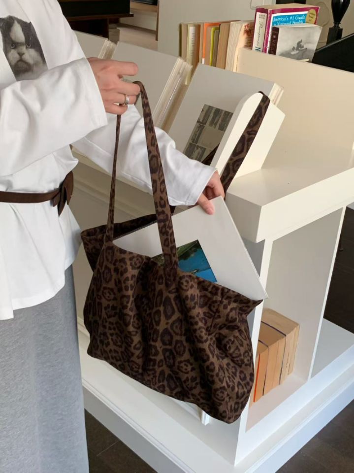 STAY HERE東大門㊣代購女士新品真品人氣推薦休閑單肩斜跨包STAY HERE單肩/斜跨包