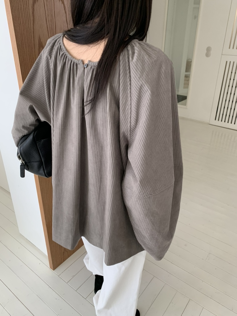 OURS韓國代購㊣女裝新款職業時尚推薦人氣熱賣襯衫蕾絲衫褶皺OURS襯衫/蕾絲衫