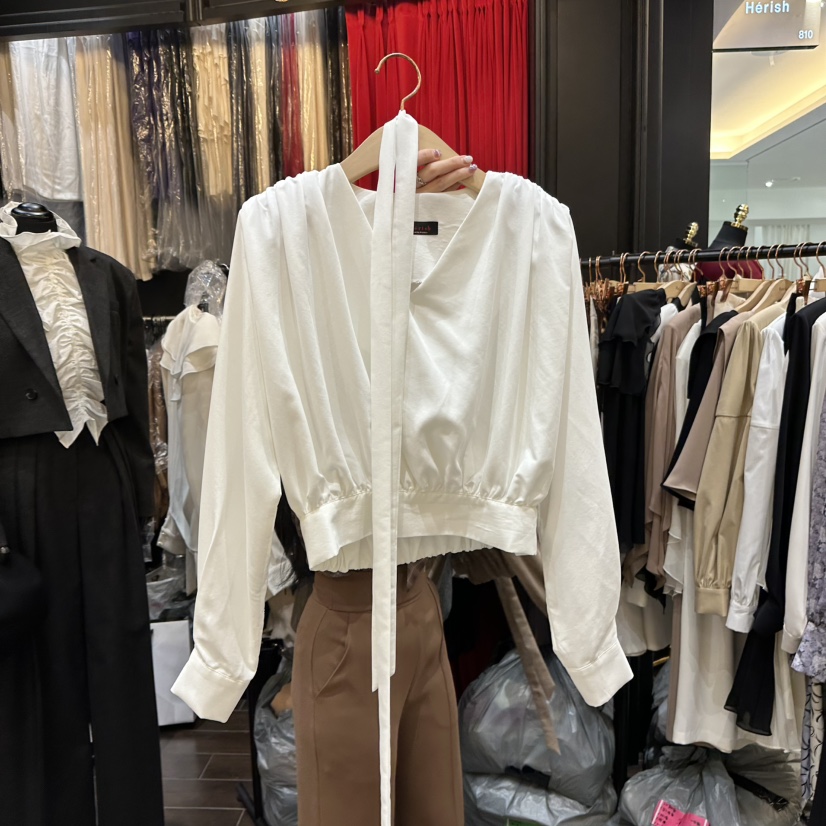 HERISH-HAUTE韓國直郵㊣女裝新品人氣25秋冬襯衫蕾絲衫含脖帶HERISH-HAUTE襯衫/蕾絲衫圖色1