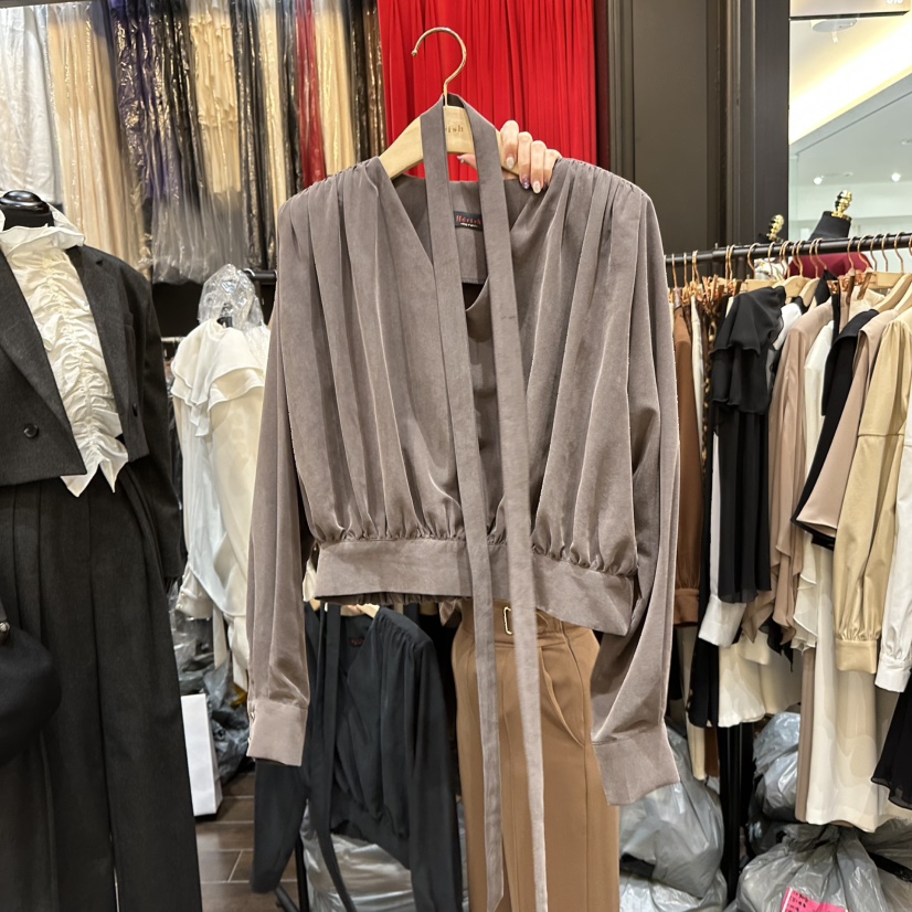 HERISH-HAUTE韓國直郵㊣女裝新品人氣25秋冬襯衫蕾絲衫含脖帶HERISH-HAUTE襯衫/蕾絲衫圖色3