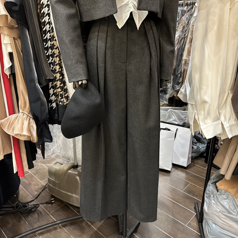 HERISH-HAUTE東大門㊣直郵女士新品人氣25秋冬休閑推薦休閑褲HERISH-HAUTE休閑褲圖色2墨色