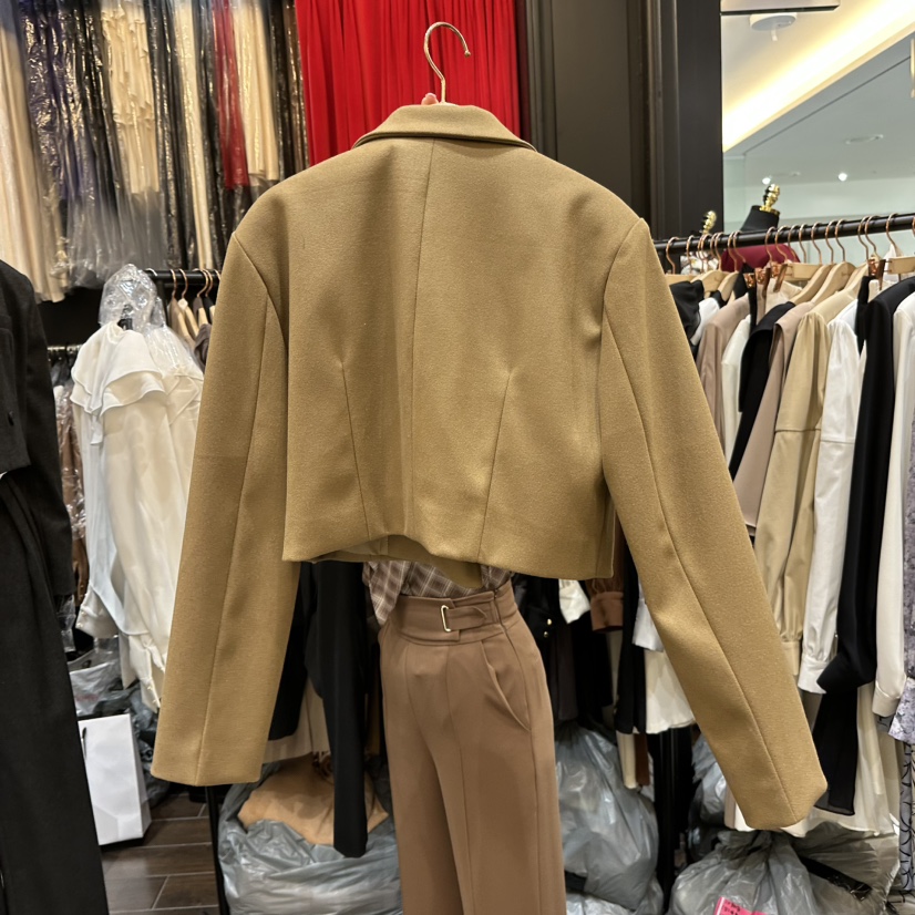 HERISH-HAUTE東大門㊣實拍女裝新款25秋冬時尚夾克不含內搭HERISH-HAUTE夾克