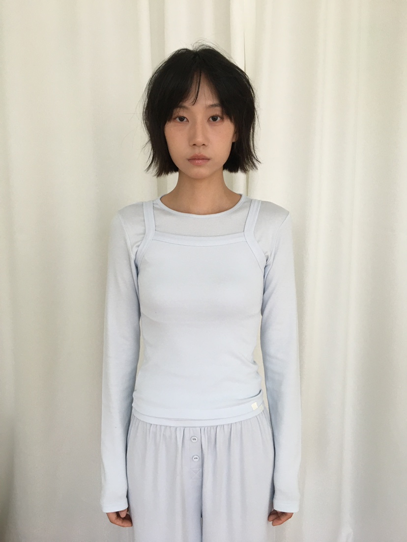 CCW東大門㊣實拍女裝新款時尚推薦25秋冬熱賣休閑職業長袖T恤CCW--NYUNYU長袖T恤
