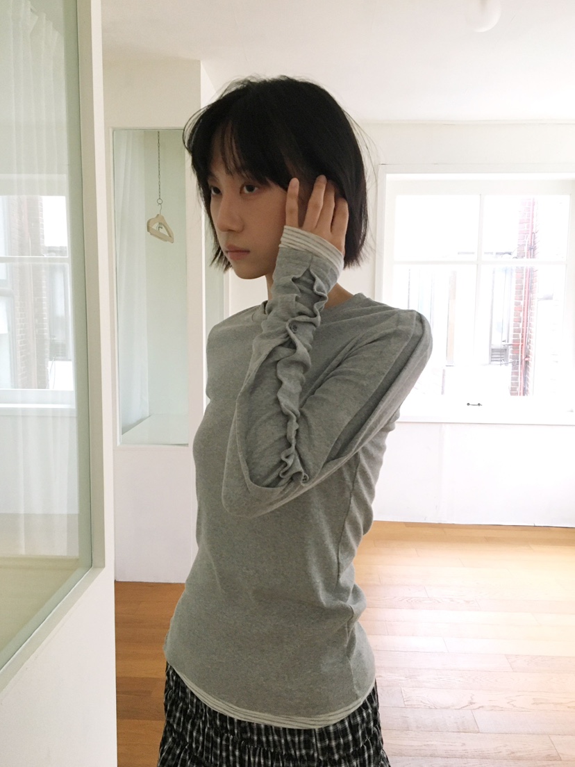 CCW韓國直郵㊣女士新款時尚推薦職業人氣真品25秋冬長袖T恤CCW--NYUNYU長袖T恤