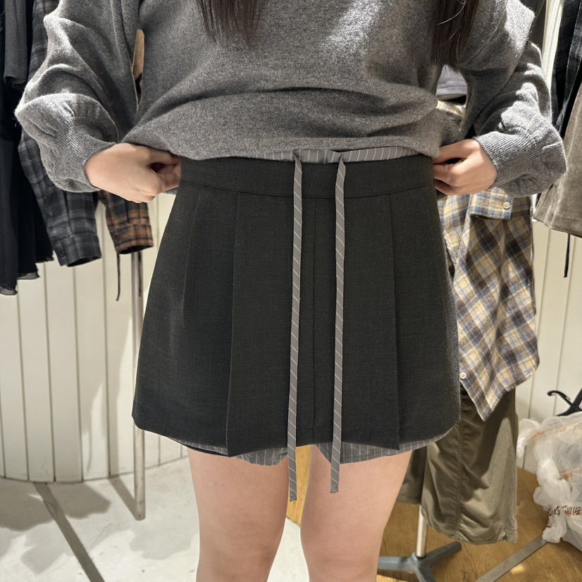 GRADE韓國代購㊣女士新品休閑推薦人氣時尚熱賣25秋冬職業短褲GRADE短褲圖色2墨色