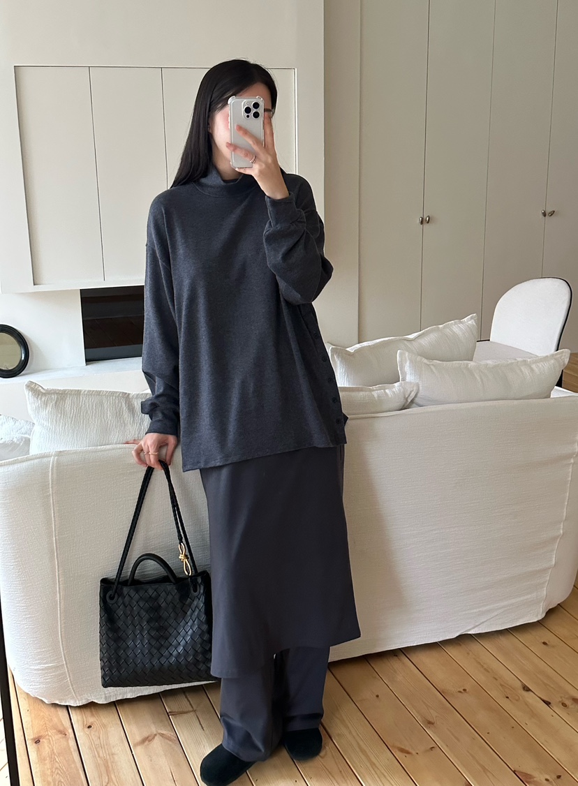 LE VASE東大門㊣直郵女裝新品職業熱賣真品時尚25秋冬長袖T恤LE VASE長袖T恤