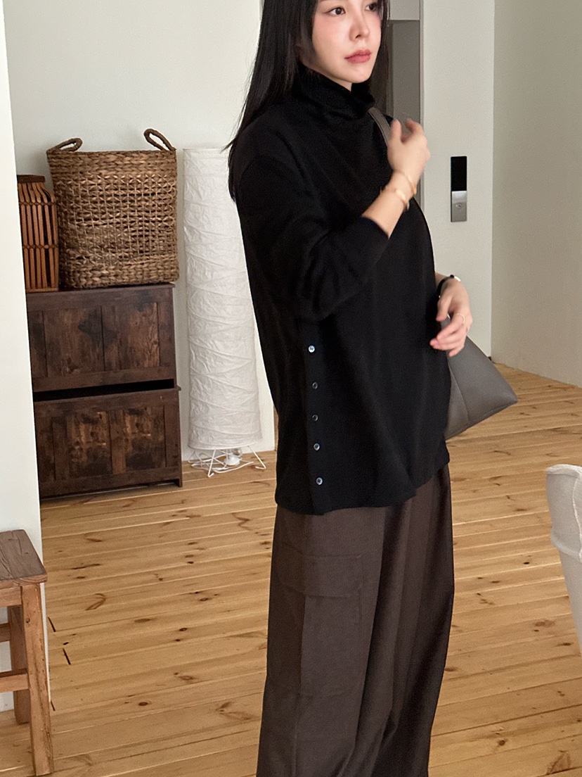LE VASE東大門㊣直郵女裝新品職業熱賣真品時尚25秋冬長袖T恤LE VASE長袖T恤