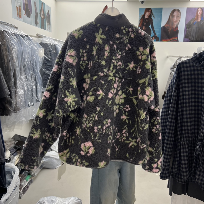 SOLD OUT韓國代購㊣女裝新品熱賣25秋冬職業推薦人氣時尚夾克SOLD OUT夾克