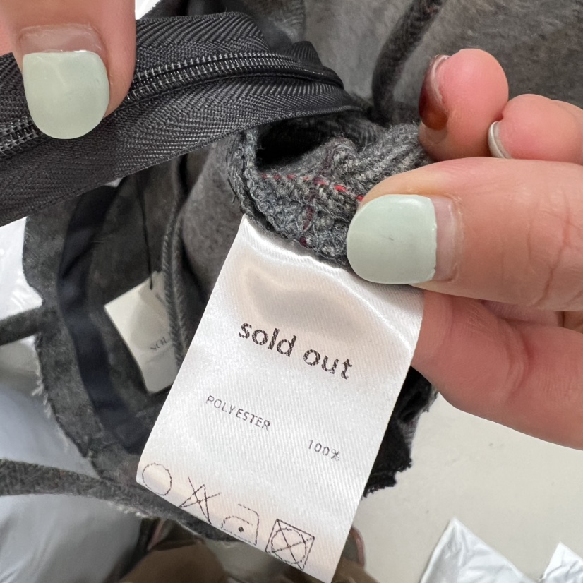 SOLD OUT東大門㊣代購女裝新款人氣25秋冬休閑吊帶背心格紋SOLD OUT吊帶/背心