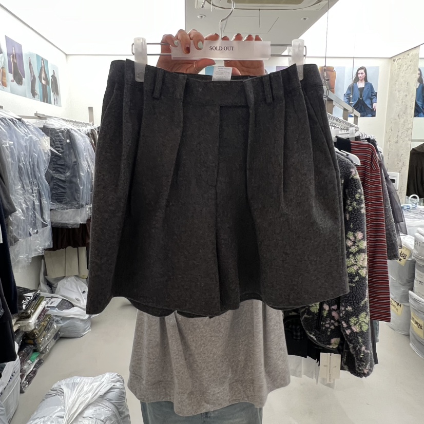SOLD OUT東大門㊣直郵女裝新款25秋冬人氣休閑時尚真品短褲SOLD OUT短褲圖色1