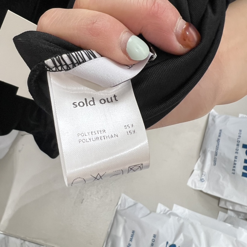 SOLD OUT東大門㊣實拍女裝新品休閑25秋冬職業真品吊帶背心SOLD OUT吊帶/背心