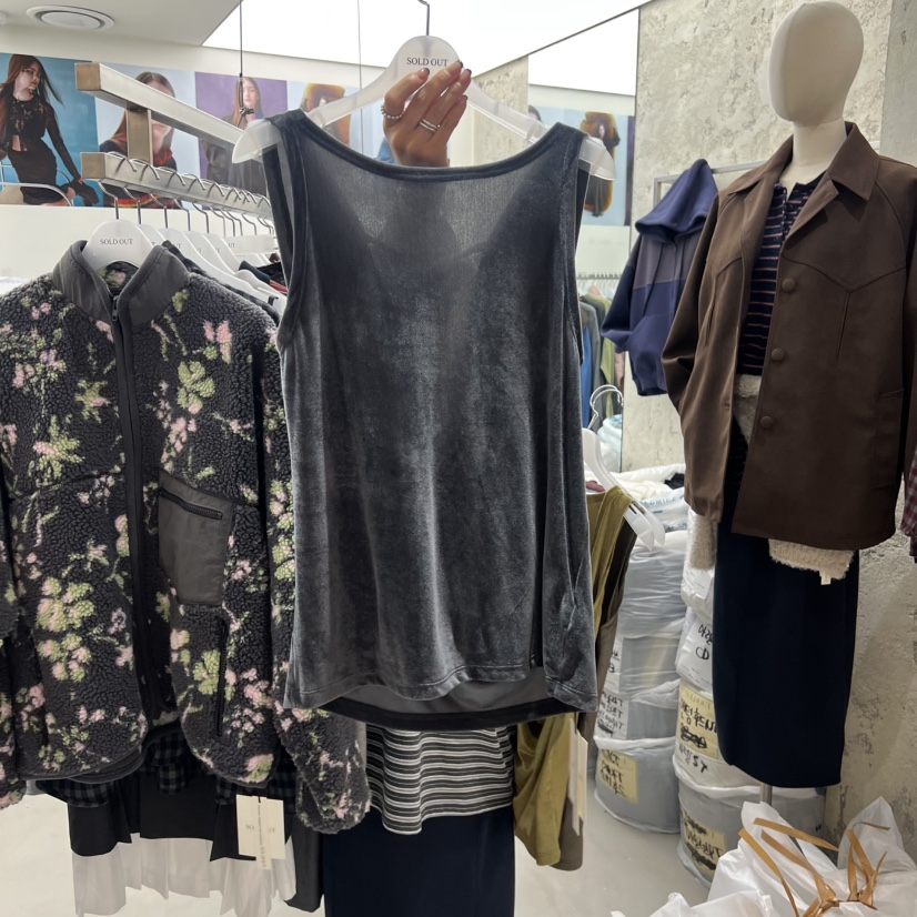 SOLD OUT東大門㊣實拍女裝新品休閑25秋冬職業真品吊帶背心SOLD OUT吊帶/背心圖色2