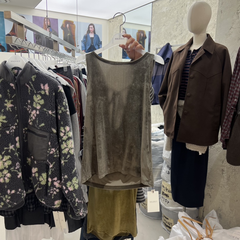 SOLD OUT東大門㊣實拍女裝新品休閑25秋冬職業真品吊帶背心SOLD OUT吊帶/背心圖色3