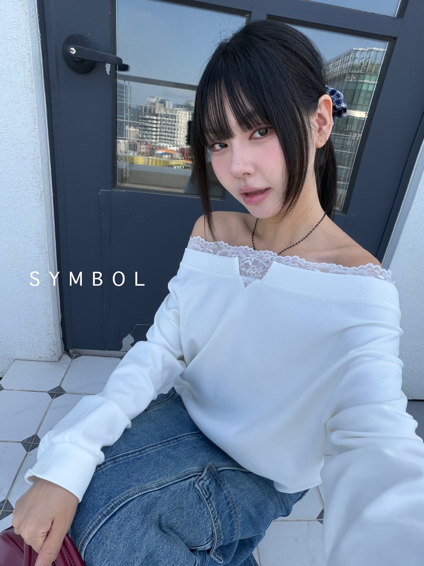 SYMBOL韓國代購㊣女裝新款休閑推薦25秋冬職業衛衣蕾絲露肩SYMBOL衛衣