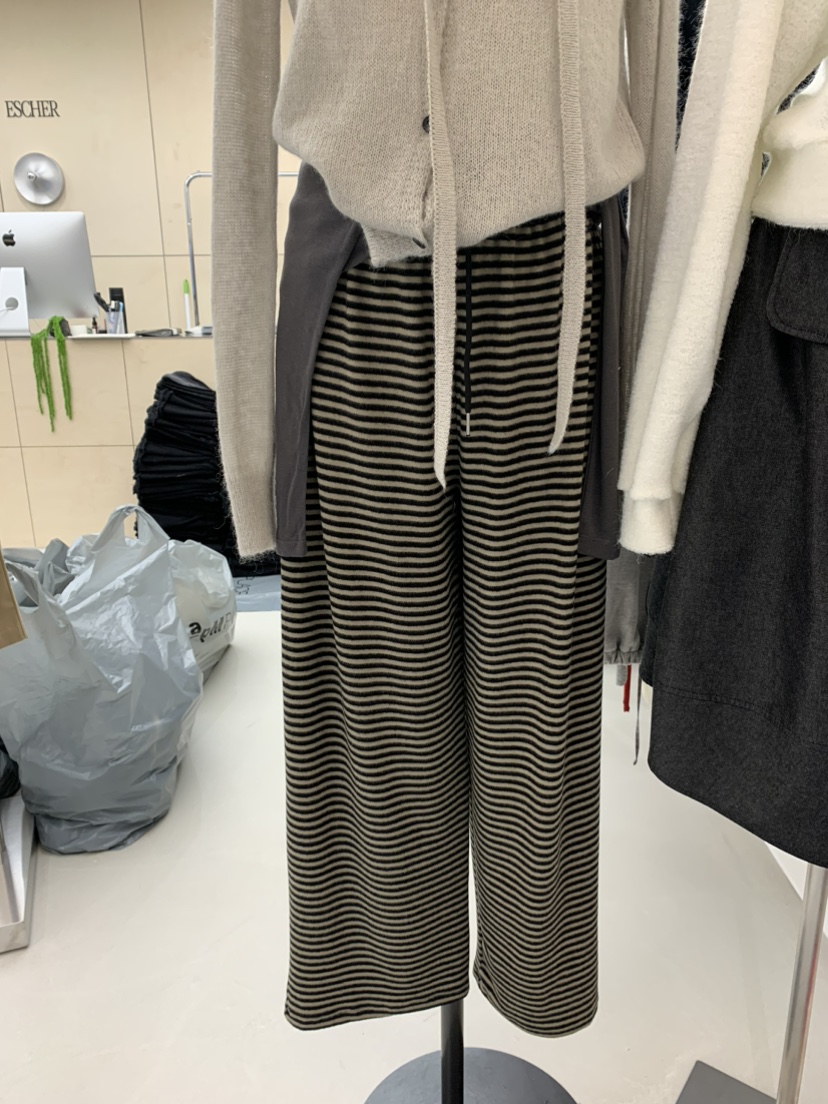 ESCHER東大門㊣代購女裝新品25秋冬熱賣真品時尚休閑休閑褲ESCHER休閑褲圖色1