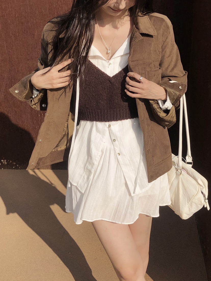 FRILL-T韓國代購㊣女裝新款熱賣職業推薦25秋冬套裝兩件套FRILL-T套裝